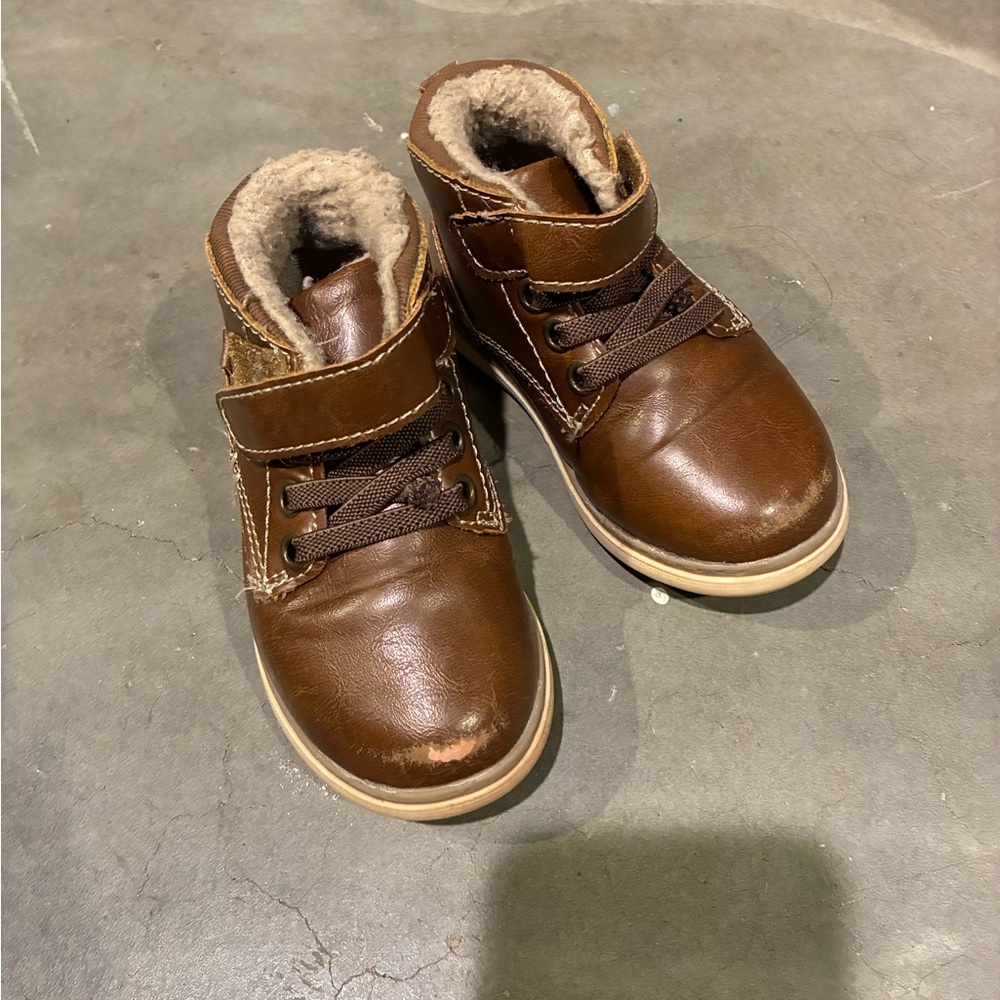 Baby toddler boys Brown boots size 6